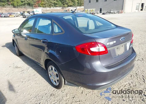 2013 Ford Fiesta S из США, поврежденный, VIN 3FADP4AJ0DM113631